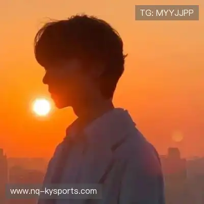 邹朵千